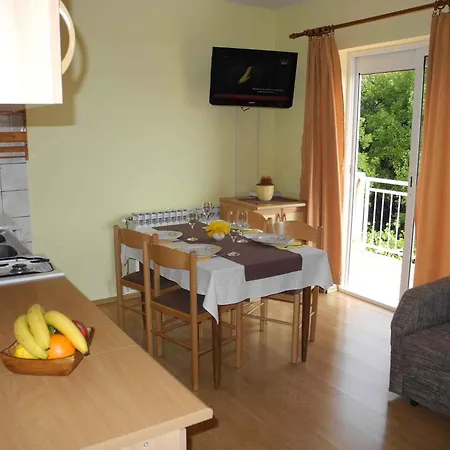 Appartement In 34007 Dramalj